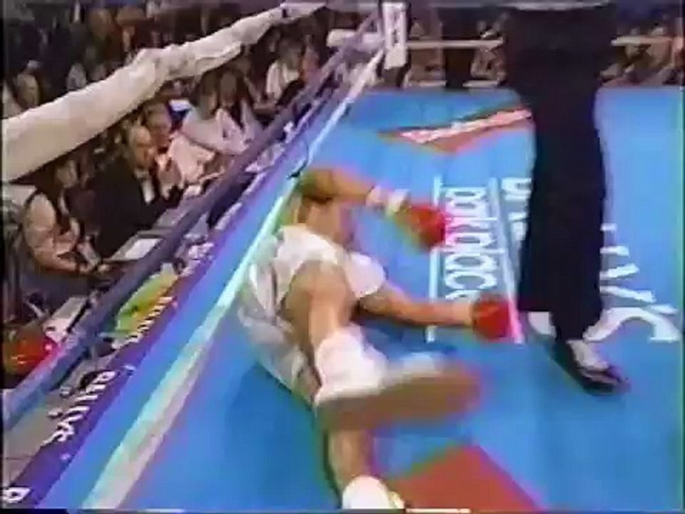 TOP 5 GREATEST LEFT HOOK's EVER