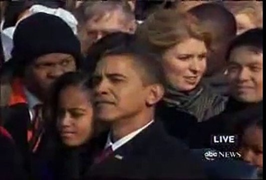 Aretha Franklin sings My Country Tis Of Thee - Inauguration Of Barack Obama, before Obama Speech