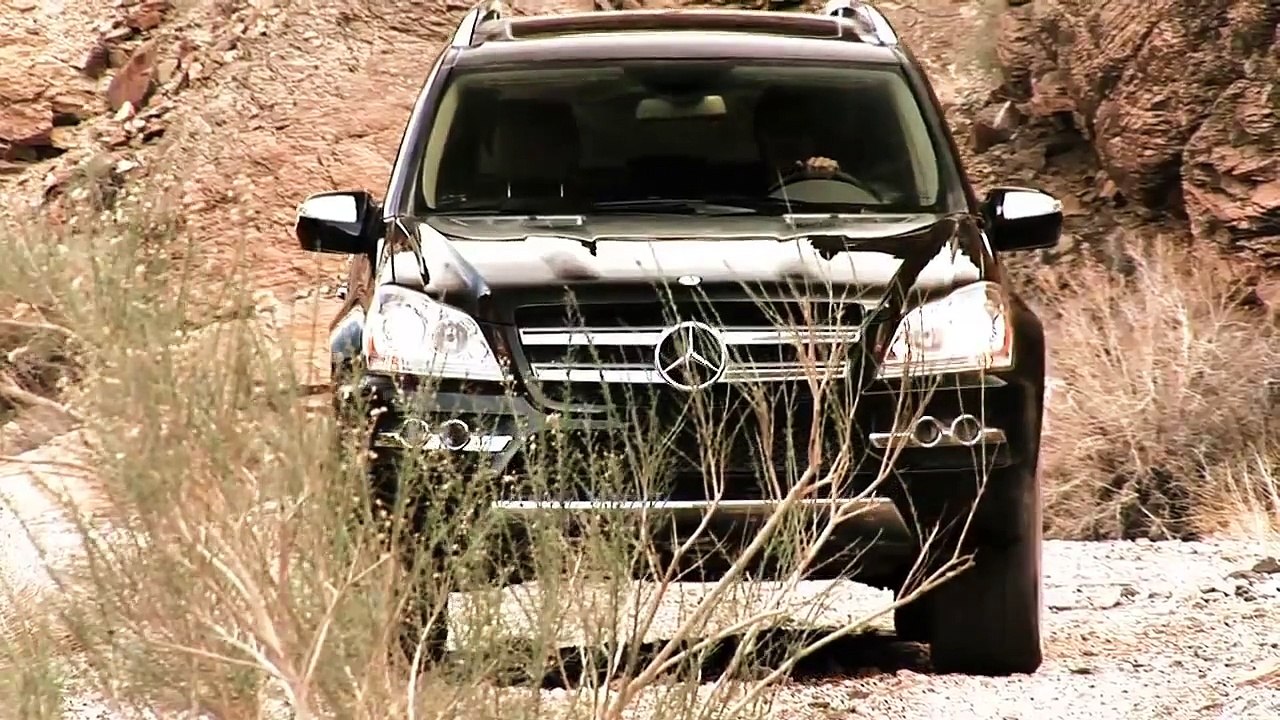 Comparison: Land Rover LR4 vs Lexus GX 460 vs Mercedes GL450