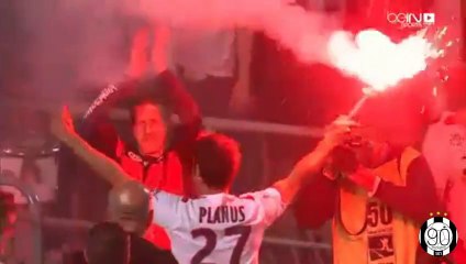 Marc Planus et le fumigène - Bordeaux vs Nantes (2-1)