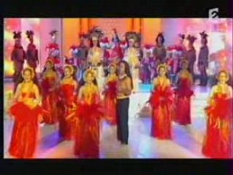 Les Grands Ballets de Tahiti in 2005