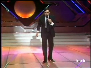 Le Pen attention danger [Thierry Le Luron]