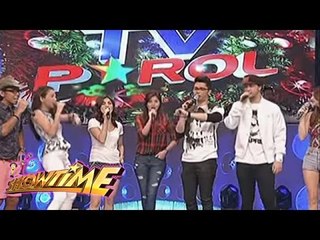 Long opening number of TV Parol
