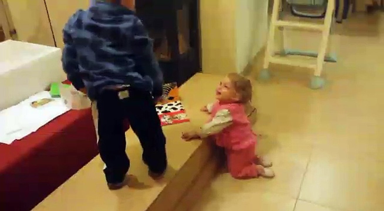 2014.11.16 עלמה ויובל מריצים דחקות