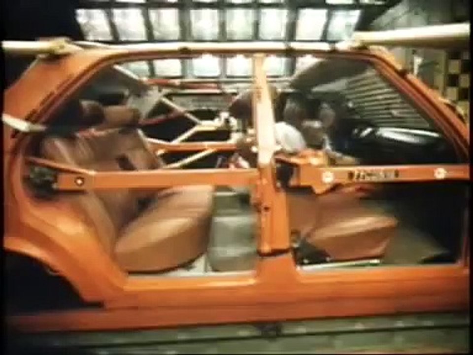 Mercedes Benz E-class W123 Development