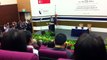 President Benigno Aquino III speaks at the Singapore Management University