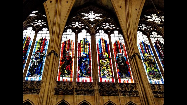 Ville de Metz en moselle Lorraine nord est France Europe - Enya - Journey of the Angels - HD / HQ