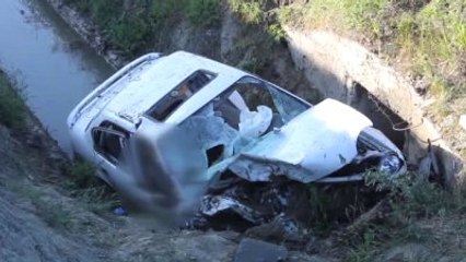 Otomobil Sulama Kanalına Düştü: 2 Ölü, 1 Yaralı