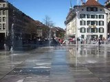 Wasserspiel auf dem Bundesplatz in Bern