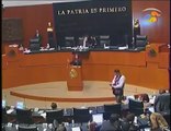 Humillación a la política en la cámara de senadores México 2014