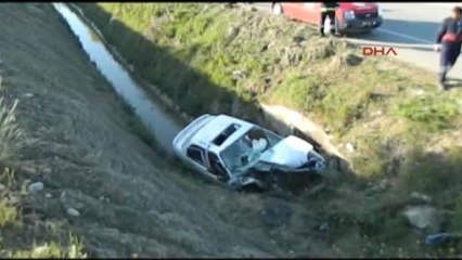 Çorum Otomobil Sulama Kanalına Uçtu: 2 Ölü, 1 Yaralı