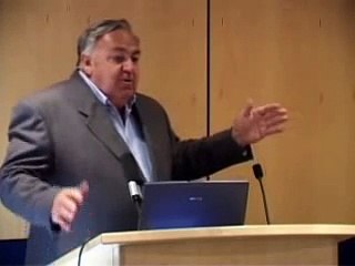 Smart Money Drives the Financial Markets?