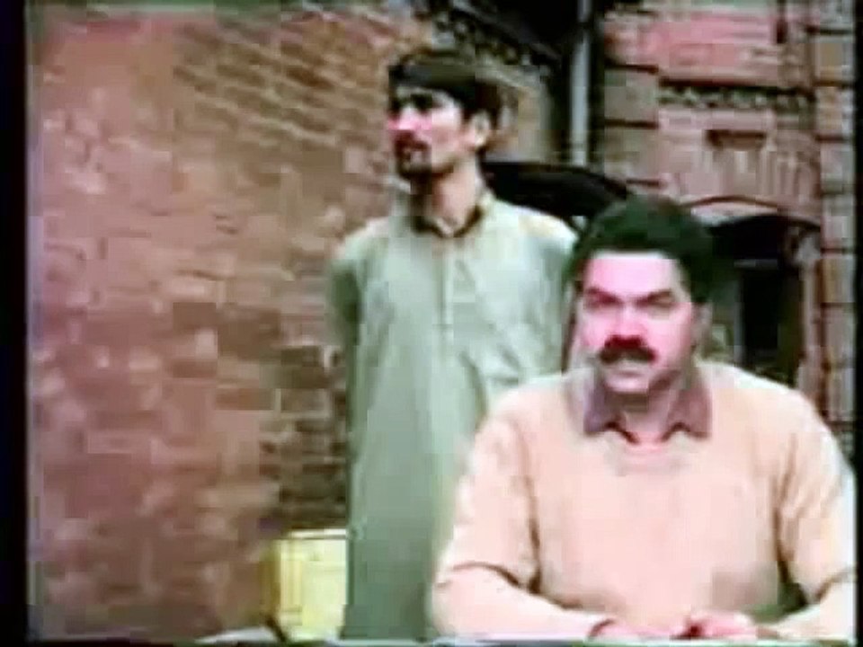 Hurryat Syed Ali Shah Geelani Supports and Declare War on Religious Basis