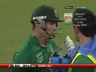 Shoaib Akhtar Hit the Head than the Wicket v J Botha of South Africa