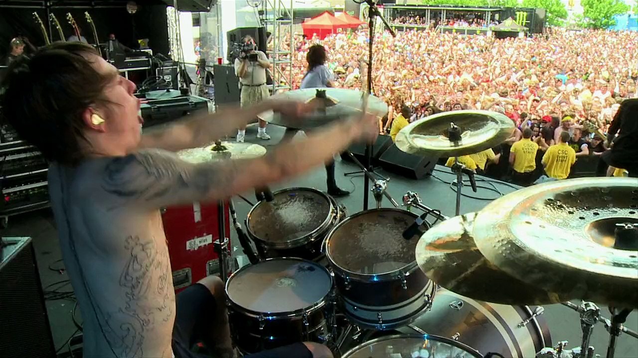 Asking Alexandria - Closure