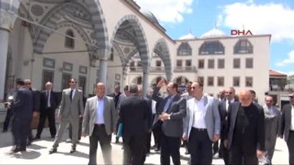 Görmez, Erdoğan'ın Açacağı Nur Camisi'ni İnceledi