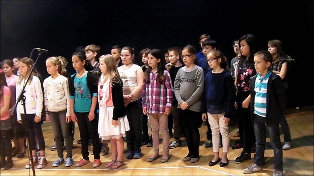 [École en chœur] Académie de Toulouse - Ecole Jean Moulin de Pradines Labéraudie3