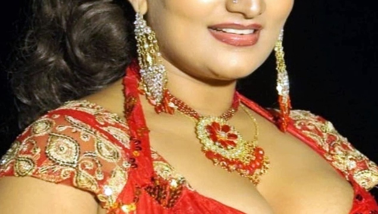 Too Mufch spicy timil actress