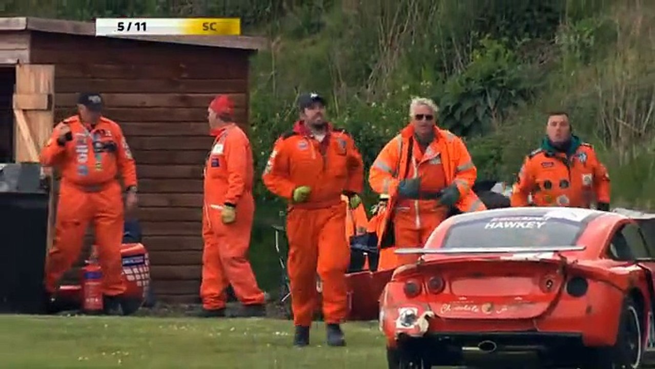 BTCC: Kick Start Energy Ginetta Junior Championship @ Thruxton Race 2