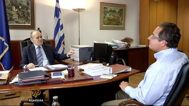 Greece pressured to cut pensions further