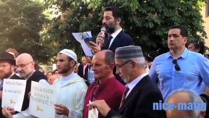 Des centaines de personnes marchent pour la paix à Cannes