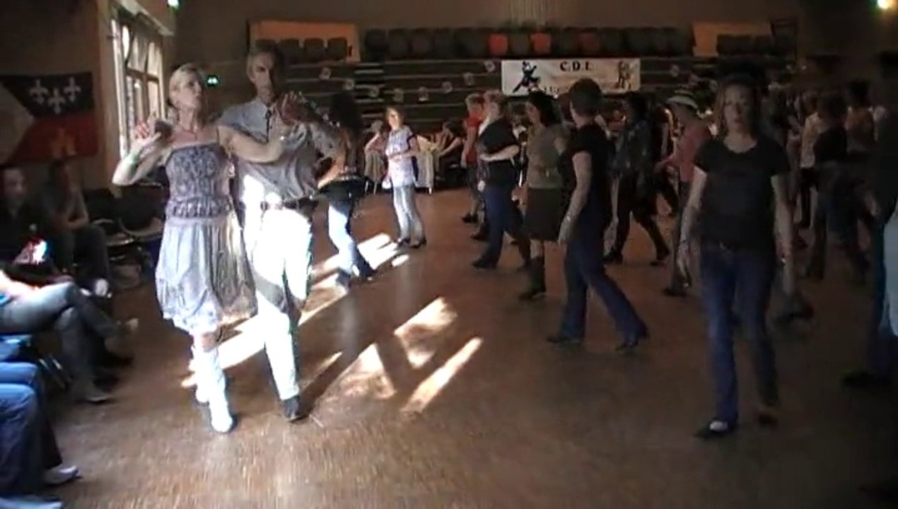 COMPILE BAL COUNTRY DE  LUZARCHES ORGANISE  PAR CDL LAMORLAYE