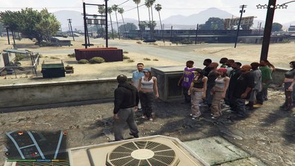 GTA V - Crouching and Army Spawning on chasing Mods (5 stars) / Agacharse y Ejército aparece en persecución (con 5 estrellas)