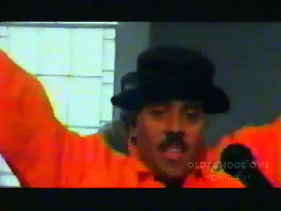 2 Hyped Brothers & A Dog – Doo Doo Brown (12' US-Full Radio Version w/ Intro) (VHS) [1988] [HQ]