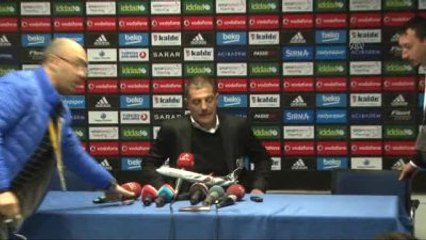 Slaven Bilic: "Çok Büyük Bir Hayal Kırıklığı Yaşıyoruz"
