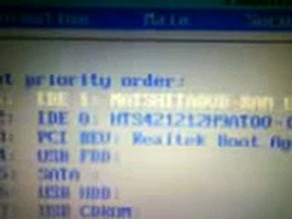 Configurando el arranque en BIOS de Laptop Acer Aspire 5100