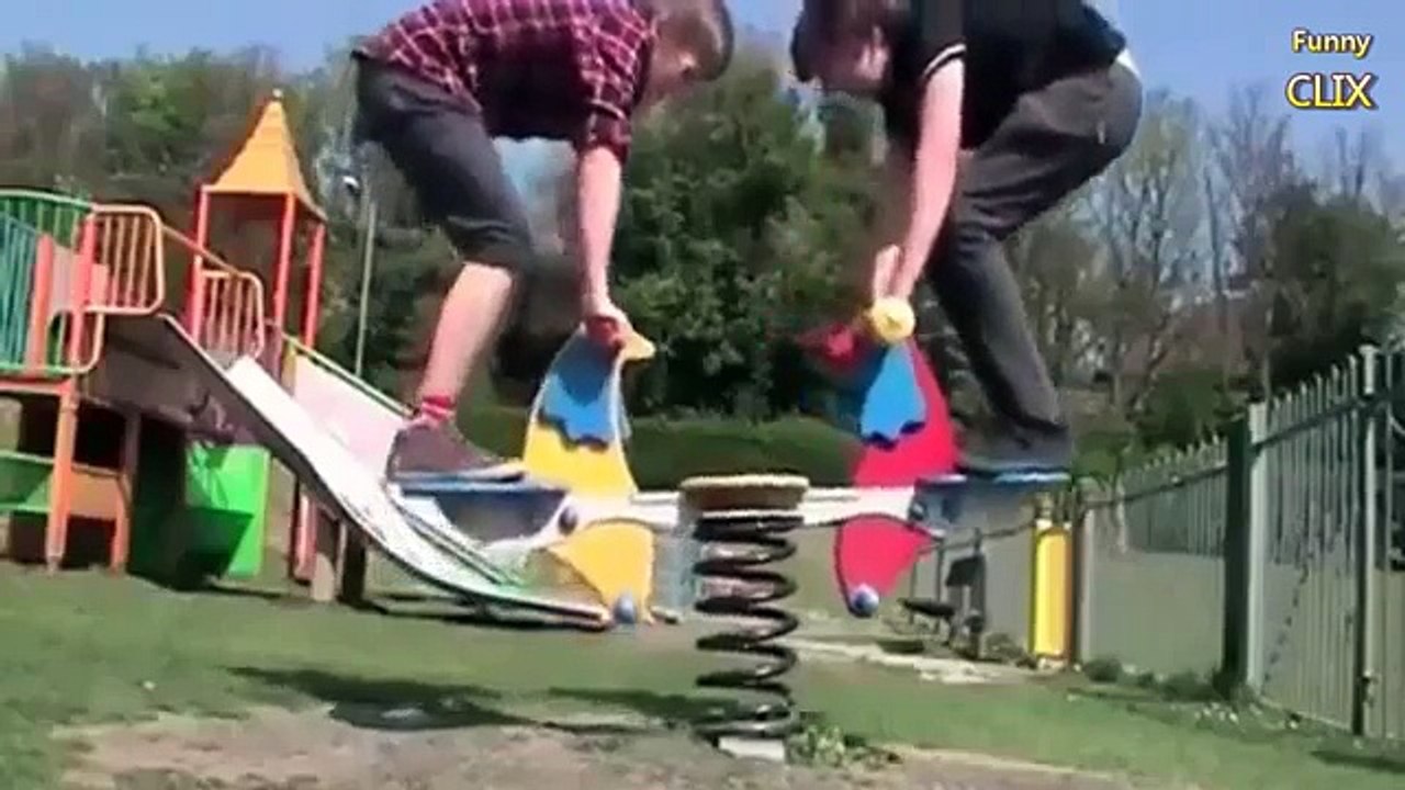 seesaw_fails_compilation
