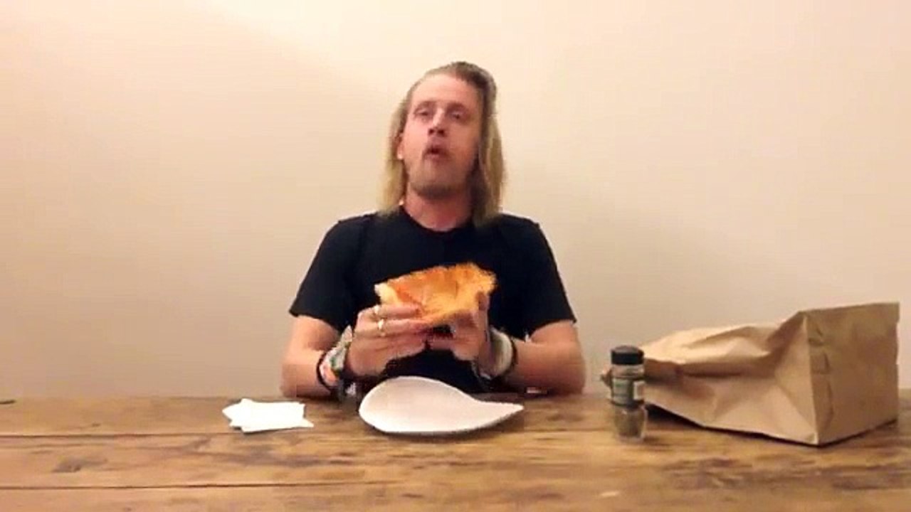 macaulay_culkin_pizza