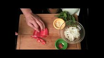 THAI FOOD Spicy Basil Chicken Recipe