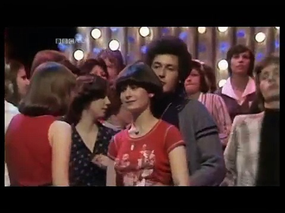 THIN LIZZY - The Boys Are Back In Town  (1976 UK T.O.T.P. TV Appearance) ~ HIGH QUALITY HQ ~