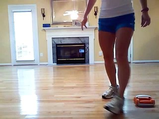 How to do a proper lunge exercise