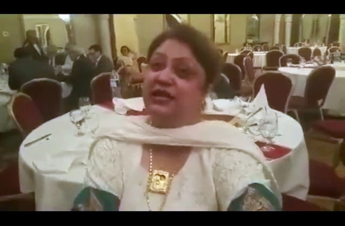 Khatarnaak Aunty