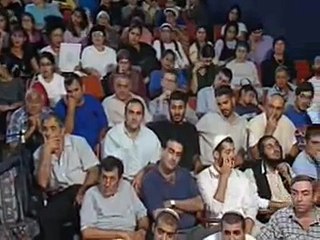 חיים נחמן ביאליק מול בני ישיבה! מעניין!