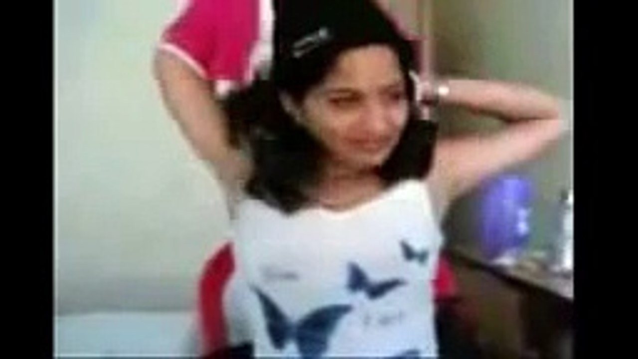 Desi malluu bhabi's mms LATEST HD VIDEO 2015 OFFICAL VIDEO UPDATE