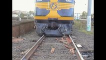 Railways in Australia; Derailment and rerailing