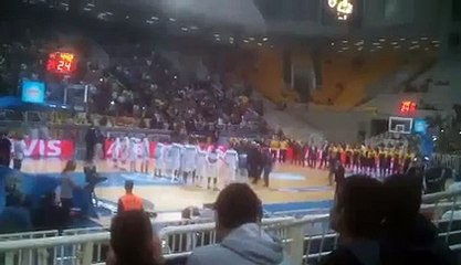 Η ΑΕΚ τιμά τον Γιώργο Αμερικάνο και αποσύρει το (10)