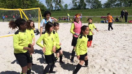 ** BEACH SOCCER GIRL'S **