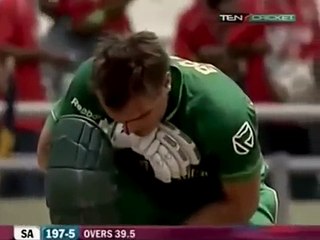 Most Dangerous Ball Ever   Ball Stuck In Helmet And Blood All Over