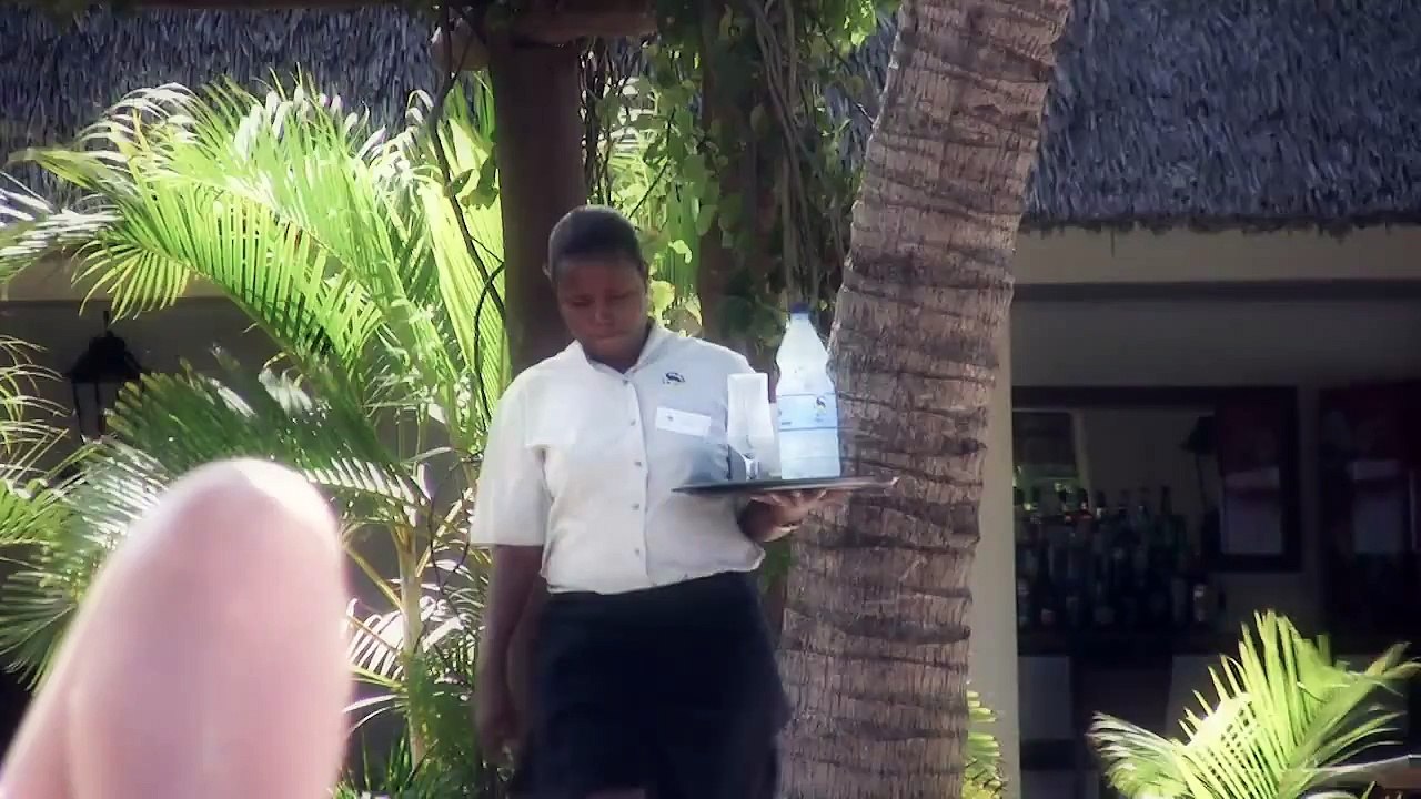 Tanzania - Dar Es Salaam - Jangwani beach - White Sands