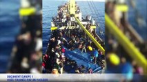 Sur un cargo clandestin qui transporte des migrants