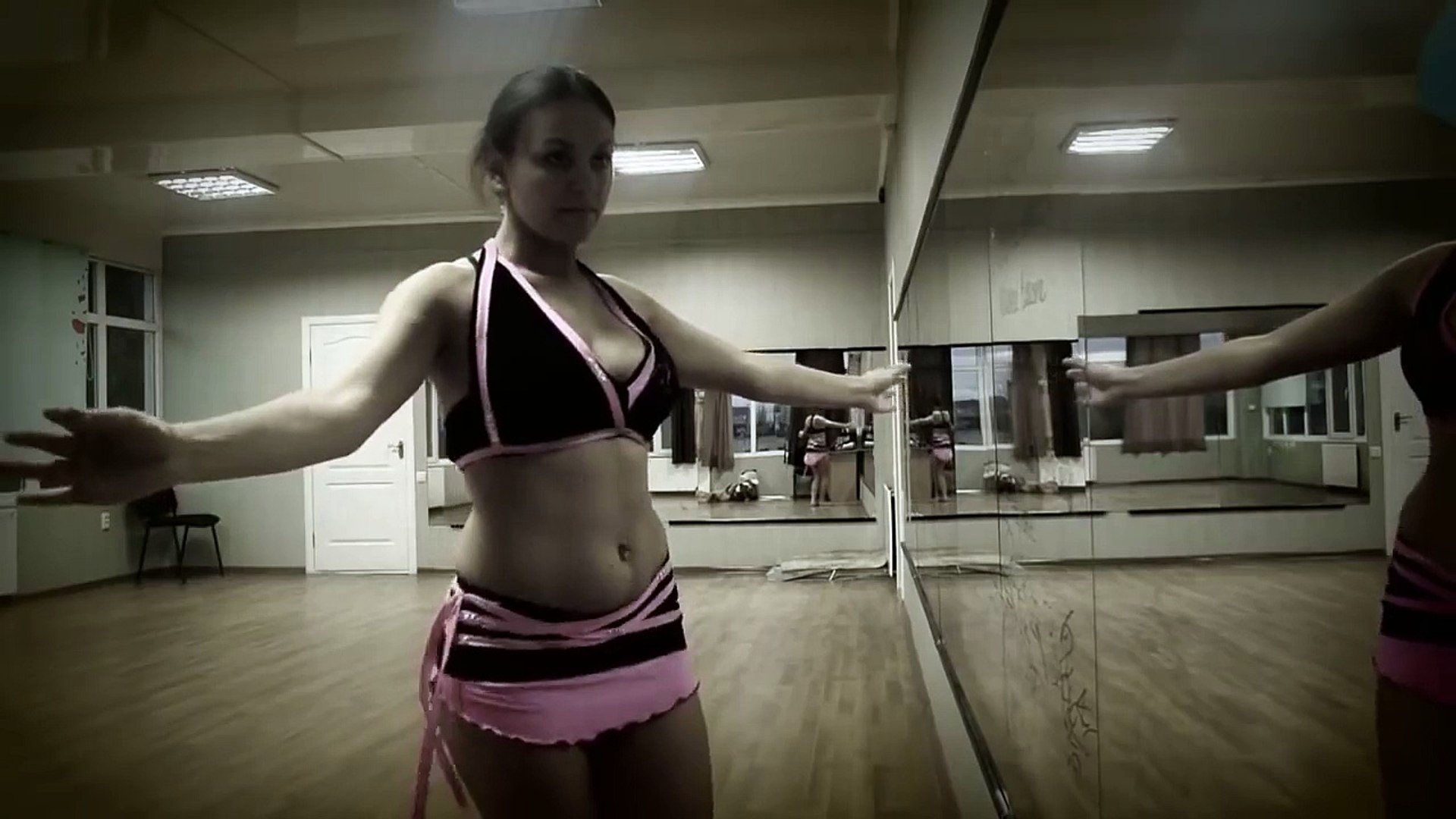 مش صافيناز .رقص شرقي مصري .Belly Dance