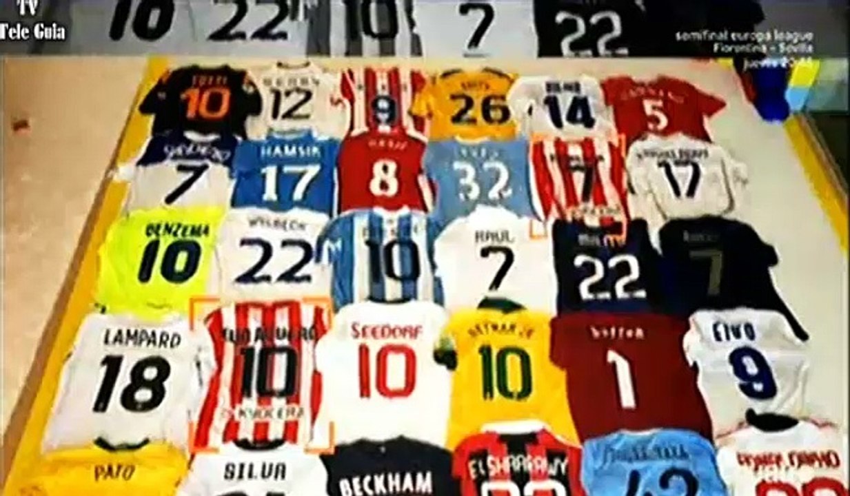 Gerard Pique Colecciona Camisetas de Ronaldinho; Lionel Messi y Falcao Garcia