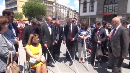 Afyonkarahisar - Belediye Başkanı Engelli Bastonuyla Yürümeye Çalıştı