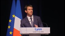 Biotechnologies : Manuel Valls salue 