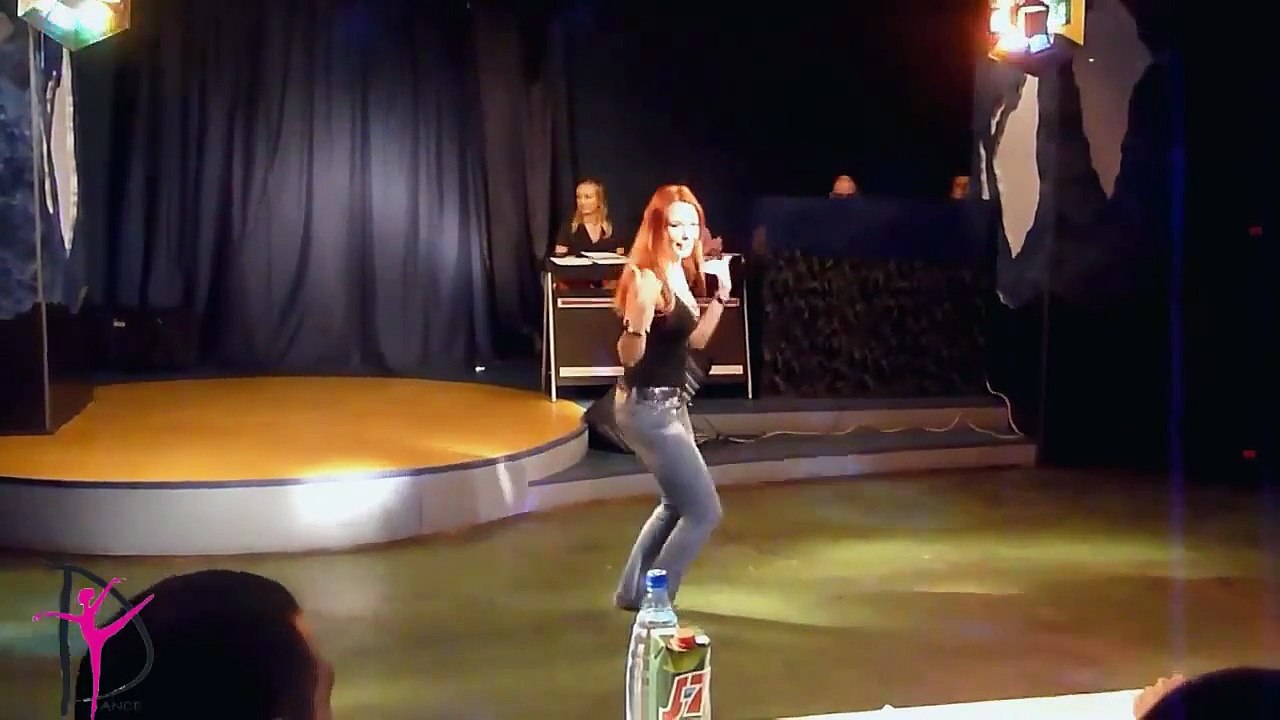 مش صافيناز .رقص شرقي مصري .Hot Belly Dance - Shaabi[5]