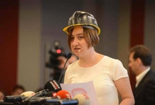 Somalı Anneler Ağlattı: Renkli Bluz Bile Giyemiyoruz